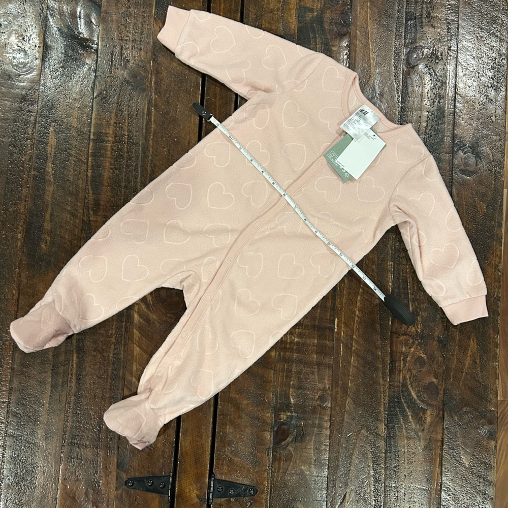 NWT H&M Footie